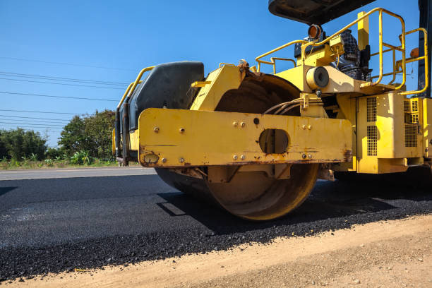 Best Driveway Pavers Near Me  in Mont Belvieu, TX